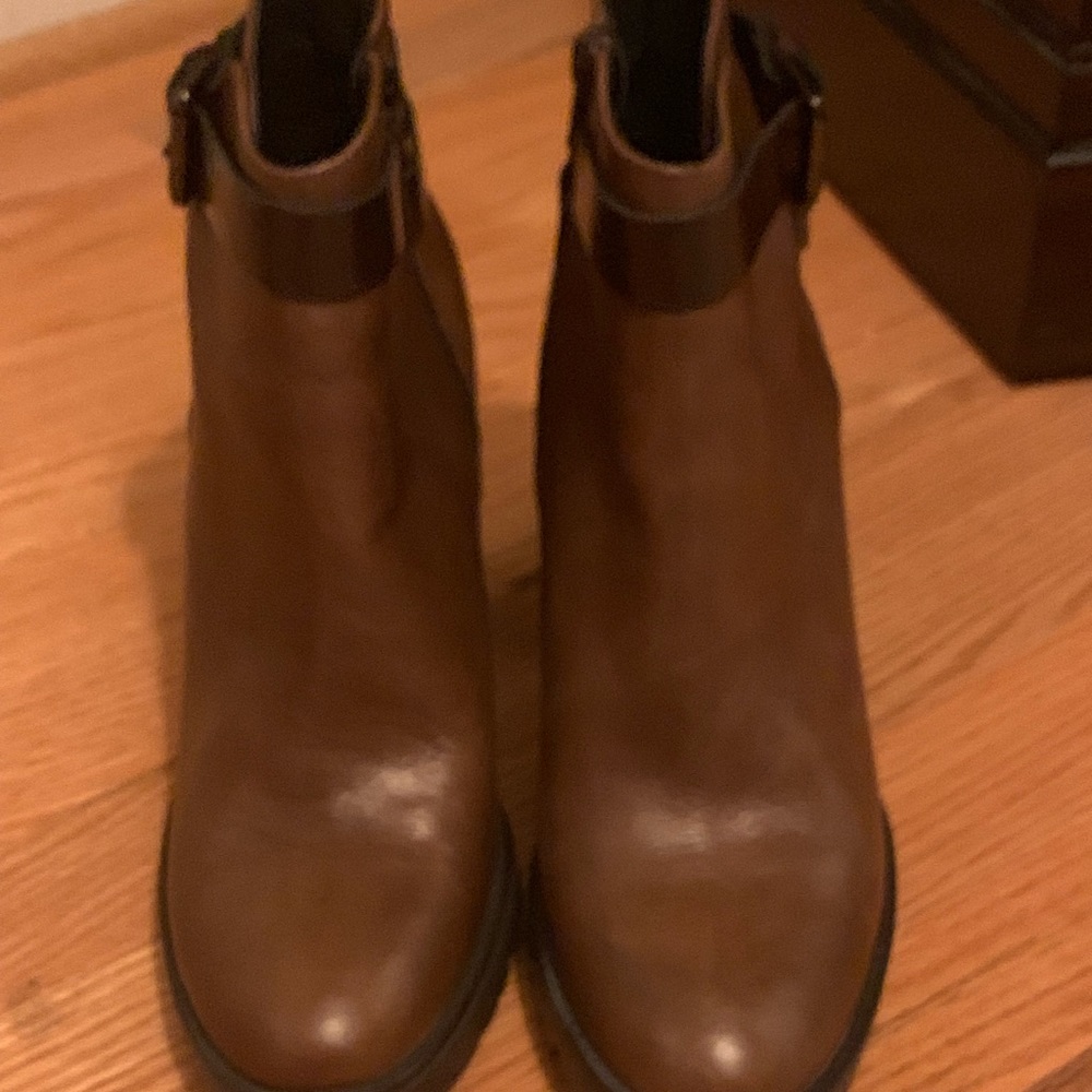 Summit White Mountain Leanne Leather Bootie